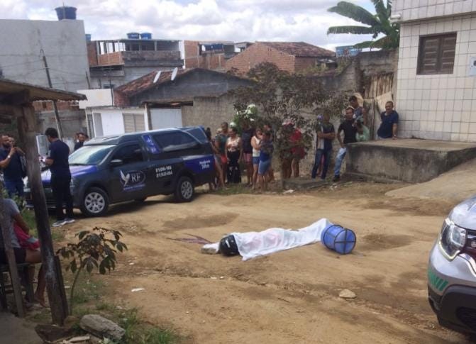 Latrocínio: Entregador de gás e água é assassinado em Caruaru