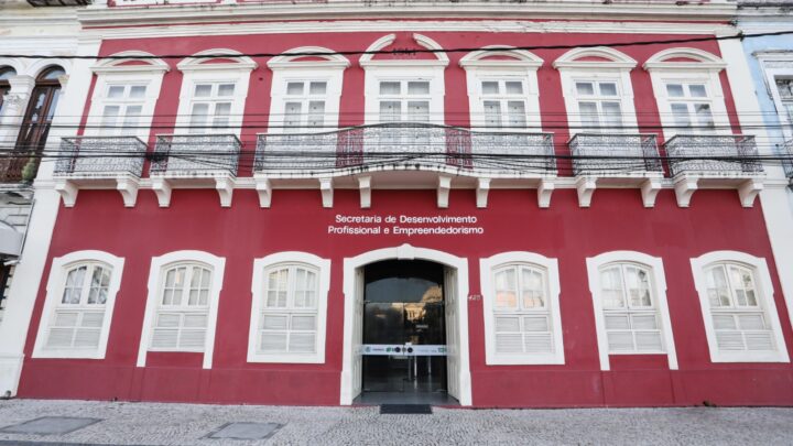 Pernambuco garante primeiro lugar na geração de empregos no Nordeste em outubro de 2023