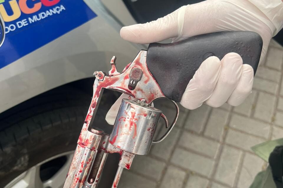 PM é assassinado após briga por vaga de estacionamento e suspeito do crime é policial civil PM é assassinado após briga por vaga de estacionamento e suspeito do crime é policial civil