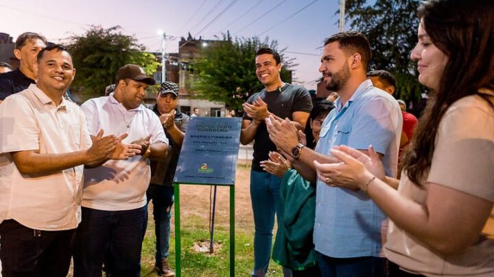 Prefeito Rodrigo Pinheiro inaugura a Praça João Parracha, no bairro João Mota