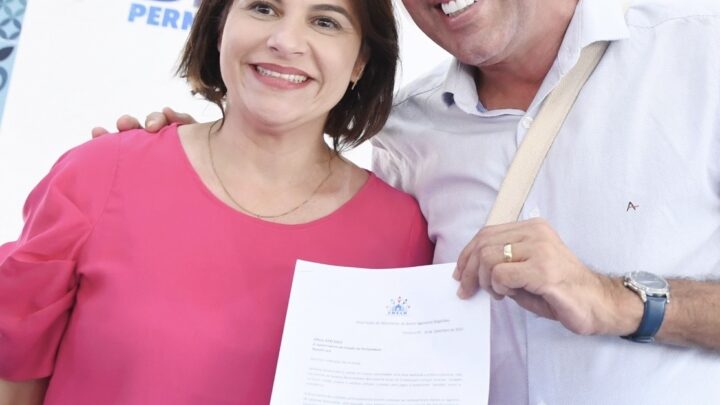 Júnior Letal pede a Vice-governadora Priscila Krause liberação de recursos para o campo de futebol do bairro Agamenon
