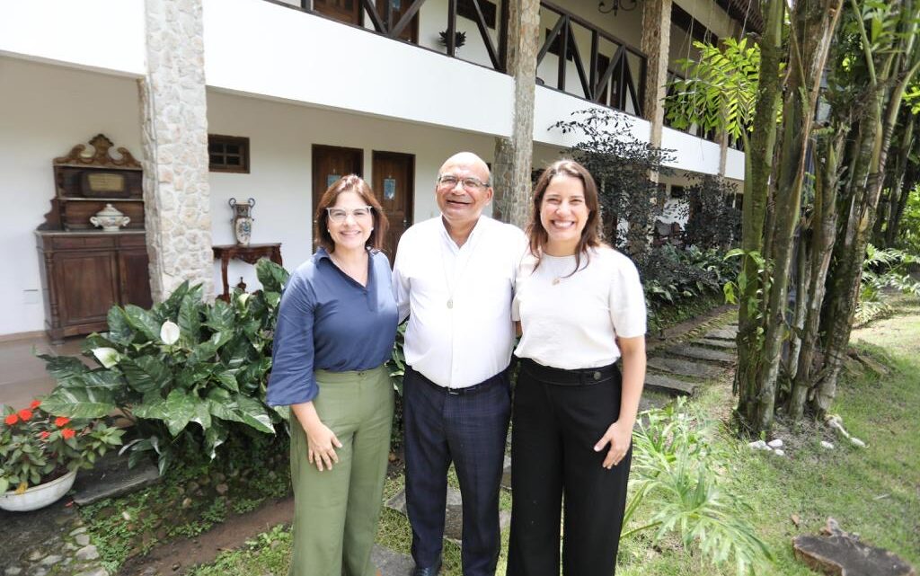 Governadora Raquel Lyra visita Obra de Maria e acompanha formação de missionários Governadora Raquel Lyra visita Obra de Maria e acompanha formação de missionários