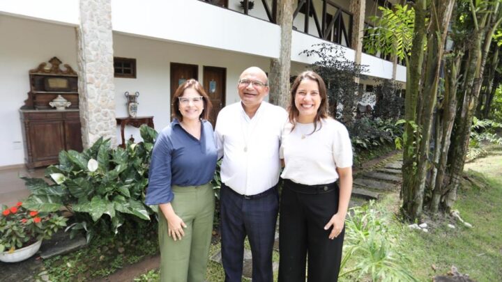 Governadora Raquel Lyra visita Obra de Maria e acompanha formação de missionários