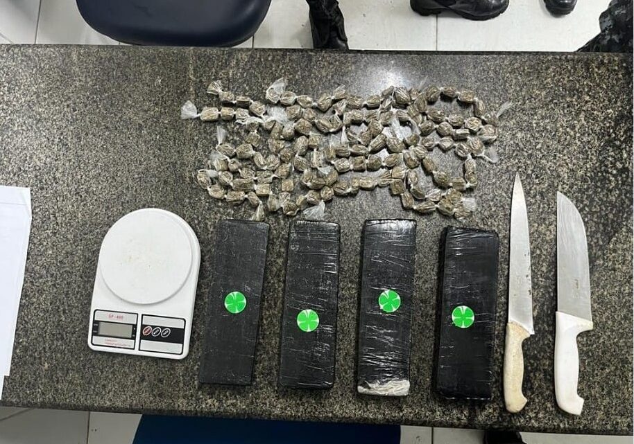 PM apreende mais de 4kg de maconha