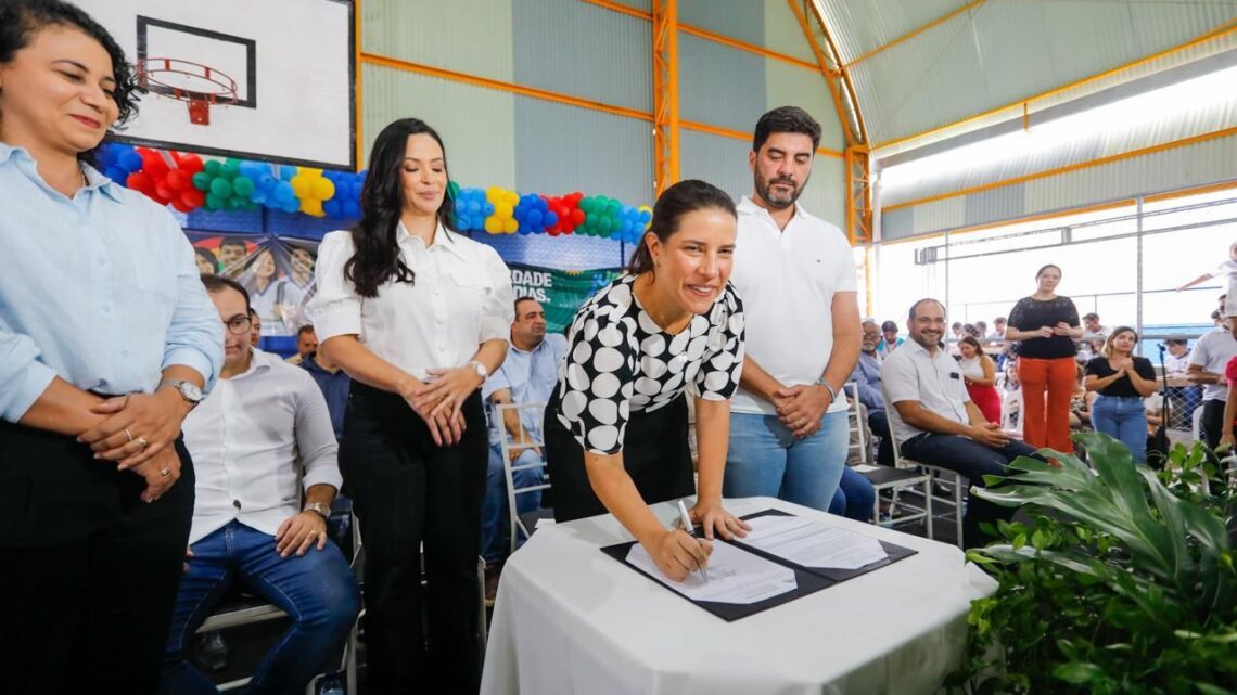 Governadora Raquel Lyra lança edital para o Programa Estadual de Aquisição de Alimentos da Agricultura Familiar, com investimento de R$ 17,4 milhões Governadora Raquel Lyra lança edital para o Programa Estadual de Aquisição de Alimentos da Agricultura Familiar, com investimento de R$ 17,4 milhões