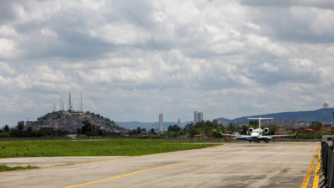 Aeroporto de Caruaru vai receber investimentos para ampliação no valor de R$ 140 milhões