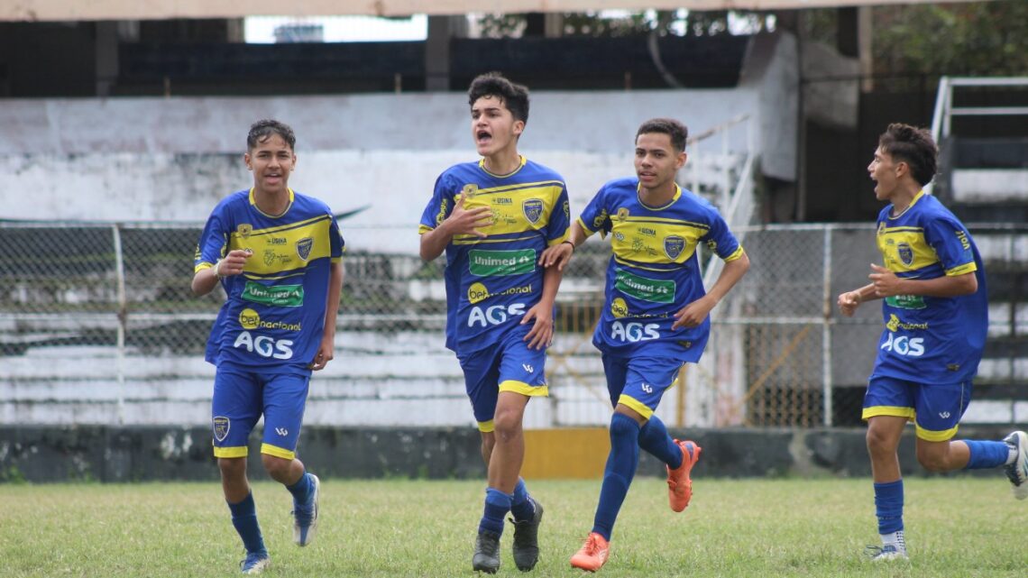 Caruaru City promove avaliações técnicas para as categoria sub-13, 15 e 17 neste sábado (02) Caruaru City promove avaliações técnicas para as categoria sub-13, 15 e 17 neste sábado (02)