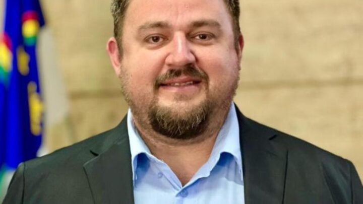 Mensagem do presidente do Podemos, em Caruaru, Anderson Luiz