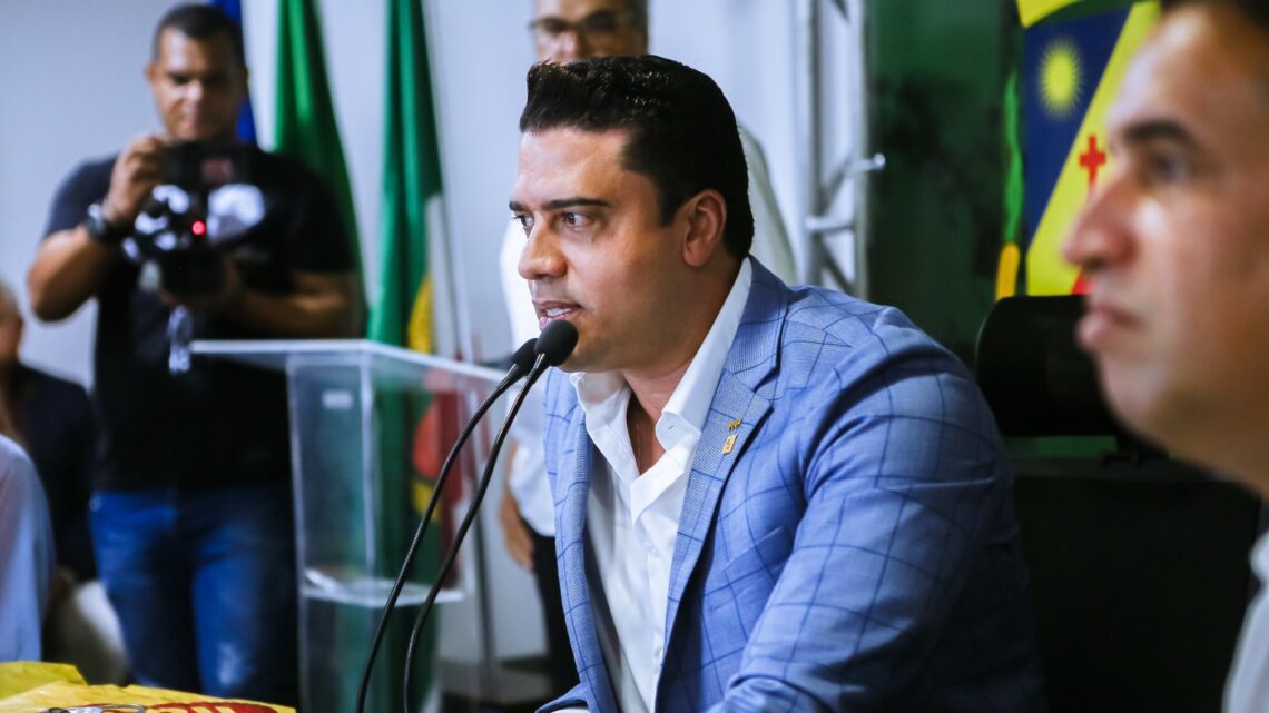 Prefeito de Caruaru lança programa Emprego, Renda e Avanço e anuncia a chegada de novas empresas