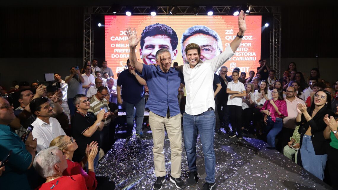 PSB formaliza apoio à pré-candidatura de Zé Queiroz em Caruaru PSB formaliza apoio à pré-candidatura de Zé Queiroz em Caruaru