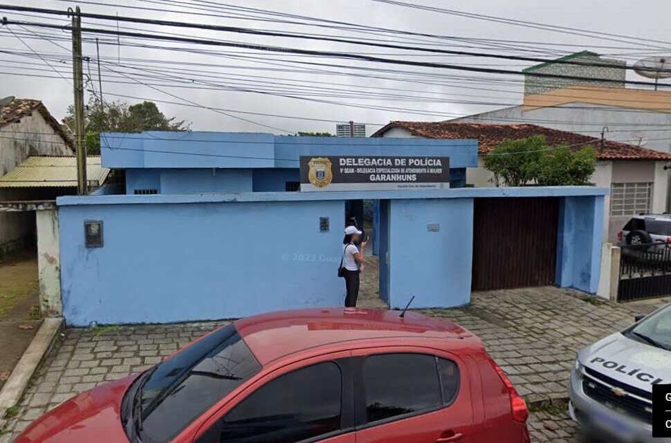 Dono de academia é preso acusado de estuprar aluna adolescente Dono de academia é preso acusado de estuprar aluna adolescente