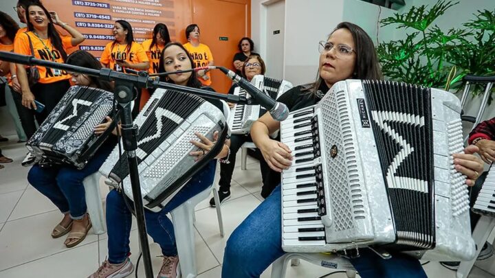 Centro de Qualificação Profissional para Mulheres está com inscrições abertas para cursos de sanfona em dois módulos