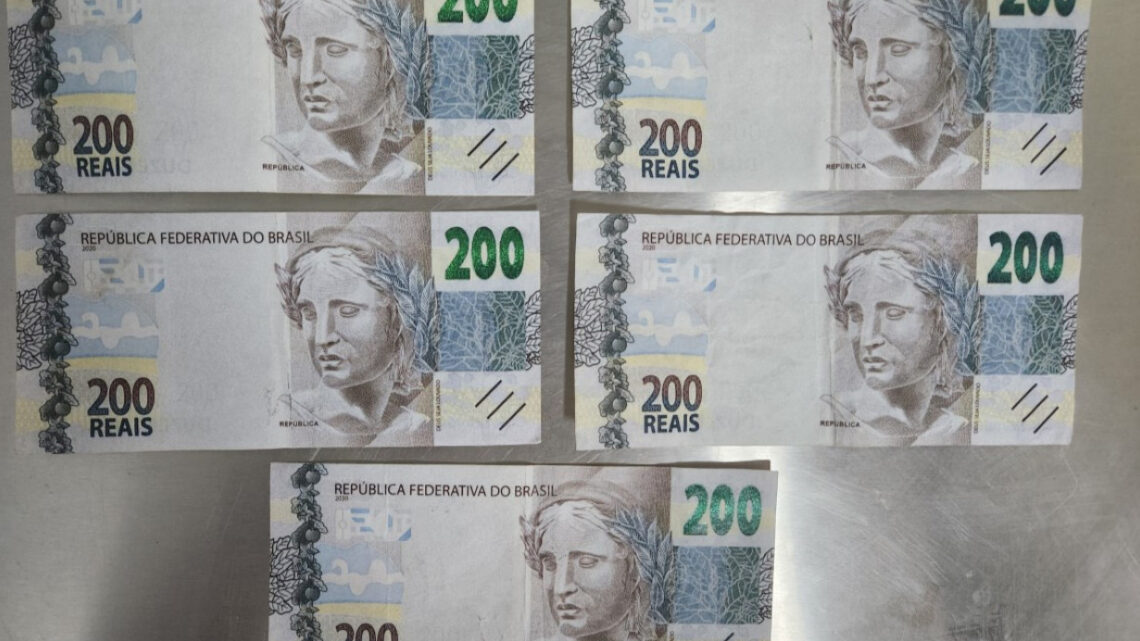 PF autua em flagrante dois homens que repassavam no comércio notas falsas de R$ 200,00 PF autua em flagrante dois homens que repassavam no comércio notas falsas de R$ 200,00