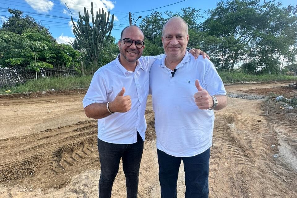 Vereador Jorge Quintino Comemora Pedido Atendido de Calçamento na Taquara de Cima Vereador Jorge Quintino Comemora Pedido Atendido de Calçamento na Taquara de Cima