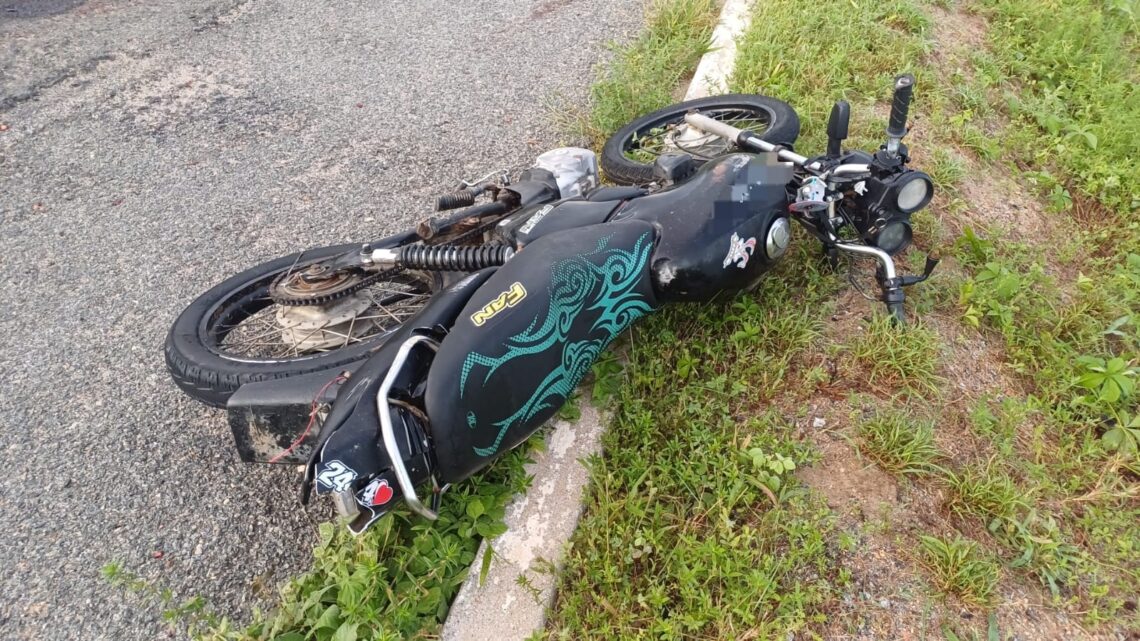 Motociclista morre após colisão frontal em carro na BR 104