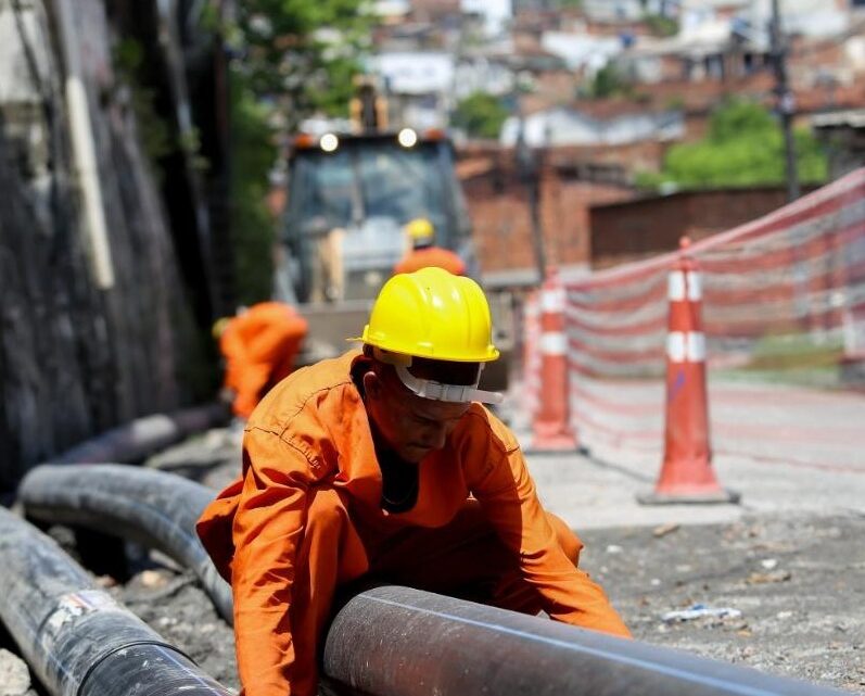Governo-PE amplia abastecimento de água no Grande Recife com obras em Recife, Olinda e Paulista Governo-PE amplia abastecimento de água no Grande Recife com obras em Recife, Olinda e Paulista