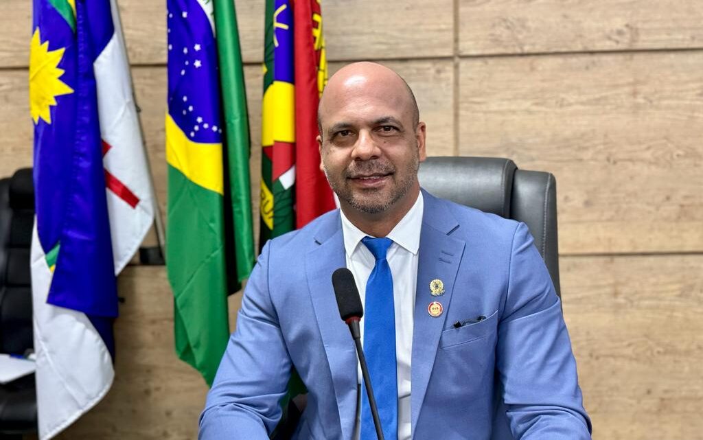 Anderson Correia comemora previsão da abertura de leitos de UTI no ICIA, pedido por ele ao Governo do Estado