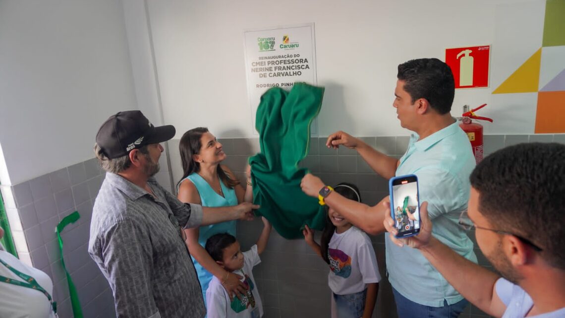 Prefeito Rodrigo Pinheiro entrega creche do Sítio Rafael totalmente reconstruída