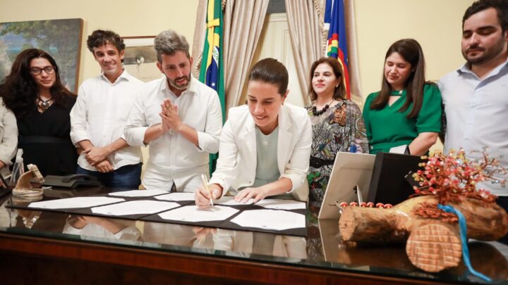 Com investimentos de R$ 42,7 milhões, governadora Raquel Lyra assina termos de compromisso para restauração de patrimônios culturais junto ao Iphan