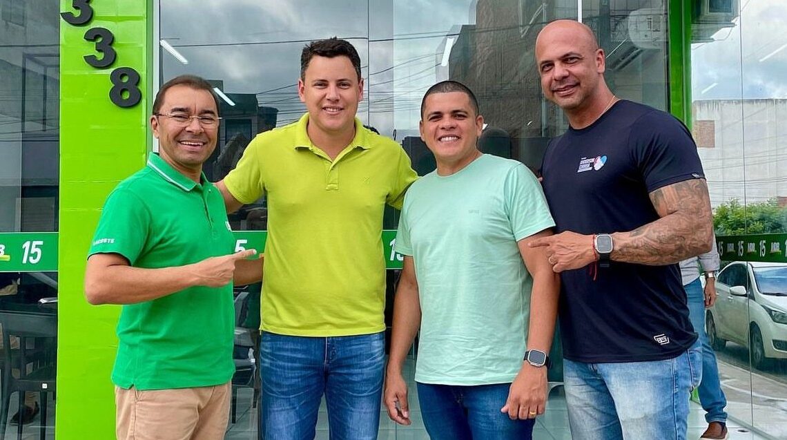 Anderson Correia declara apoio a pré-candidatura de Sérgio Colin em Toritama Anderson Correia declara apoio a pré-candidatura de Sérgio Colin em Toritama