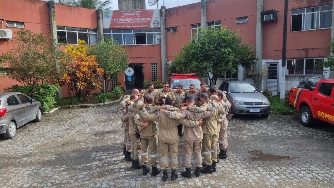 Bombeiros de Pernambuco retornam após apoio nas operações de busca por desaparecidos no Rio Grande do Sul Bombeiros de Pernambuco retornam após apoio nas operações de busca por desaparecidos no Rio Grande do Sul