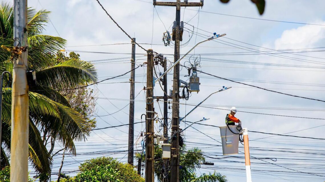 Últimos dias para solicitar ligação provisória de energia elétrica para o São João de Caruaru Últimos dias para solicitar ligação provisória de energia elétrica para o São João de Caruaru