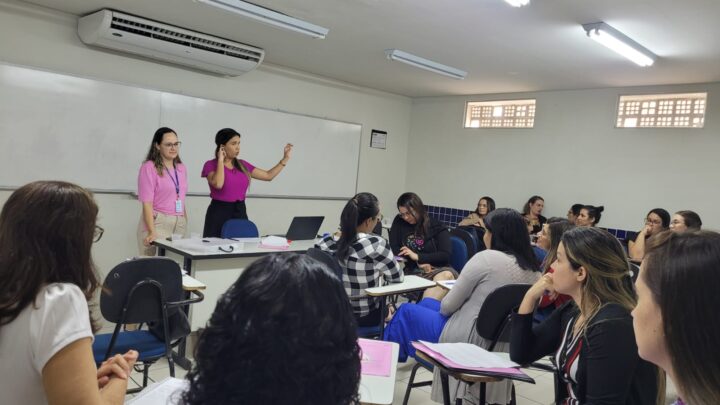 Equipe de enfermagem do HRJN recebe formação para implantação de DIU