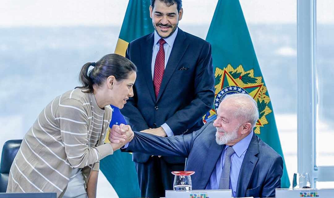 Governadora Raquel Lyra diz que assinatura de acordo para solução definitiva dos prédios-caixão é um momento histórico para Pernambuco