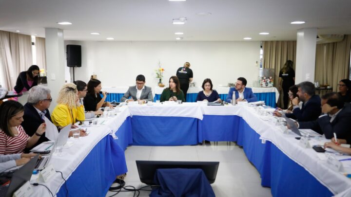 Governadora Raquel Lyra comanda reunião de acompanhamento dos projetos estratégicos do Governo de Pernambuco