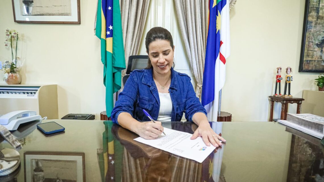 Juntos pela Segurança: governadora Raquel Lyra anuncia nomeação de 240 novos policiais penais