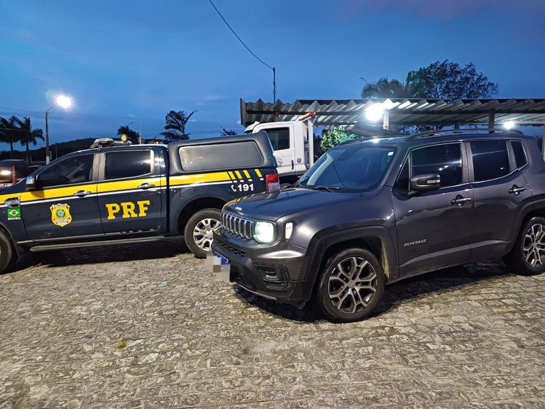 PRF recupera cinco veículos no fim de semana em Pernambuco