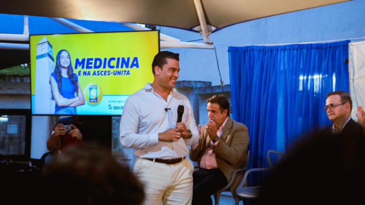Rodrigo Pinheiro exalta curso de medicina da Asces-Unita para a cidade de Caruaru