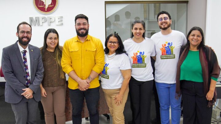 Ministério Público e Prefeitura de Caruaru promovem encontro para fortalecer Serviço de Família Acolhedora