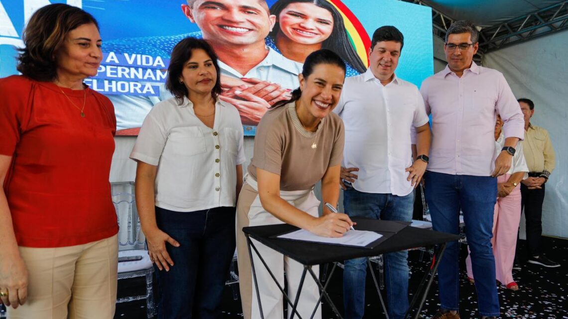 No Agreste, governadora Raquel Lyra entrega trecho requalificado da PE-087, autoriza conclusão das obras na via e assina ordem de serviço para recuperação da PE-085