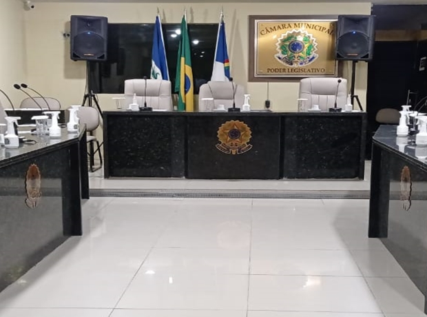 Justiça determina que número de vereadores reduza de 17 para 15 após Ação Civil do MPPE