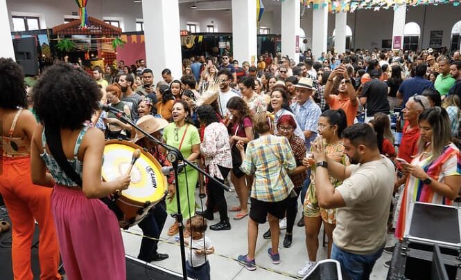 Fundação de Cultura de Caruaru abre inscrições para artistas interessados em se apresentar na Casa Rosa