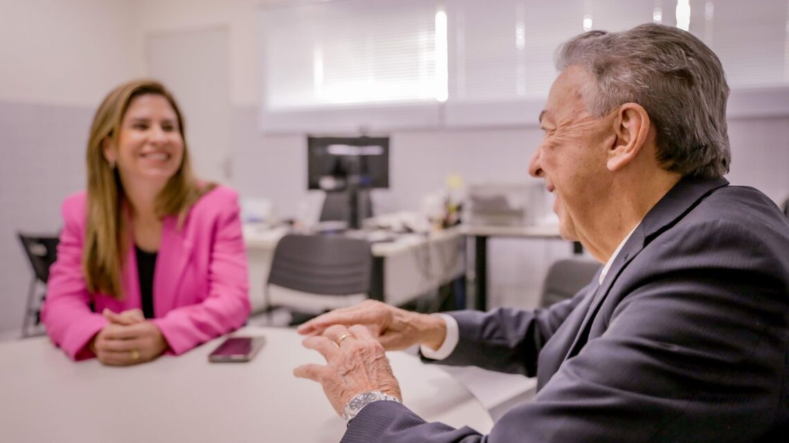 Zé Queiroz visita juíza da propaganda e promotor eleitoral e defende parceria com o Poder Judiciário Zé Queiroz visita juíza da propaganda e promotor eleitoral e defende parceria com o Poder Judiciário