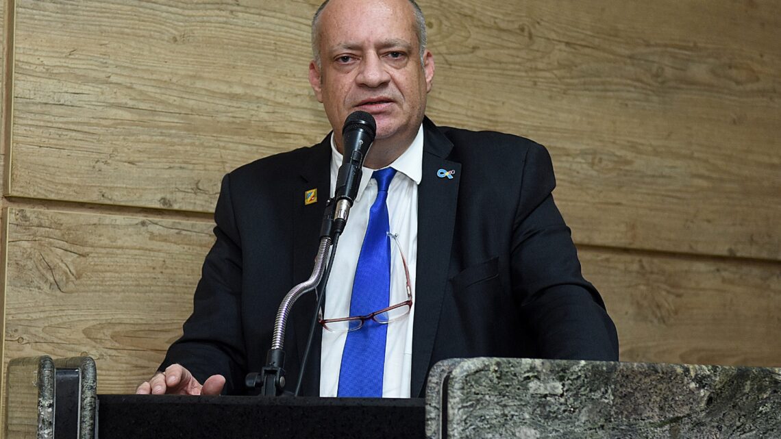 Vereador Jorge Quintino propõe a criação da AME Servidor para valorização da saúde do servidor público municipal Vereador Jorge Quintino propõe a criação da AME Servidor para valorização da saúde do servidor público municipal