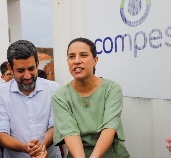 Com um investimento de R$ 300 milhões, Governo-PE vai instalar 43 estações compactas de tratamento de água no Estado Com um investimento de R$ 300 milhões, Governo-PE vai instalar 43 estações compactas de tratamento de água no Estado
