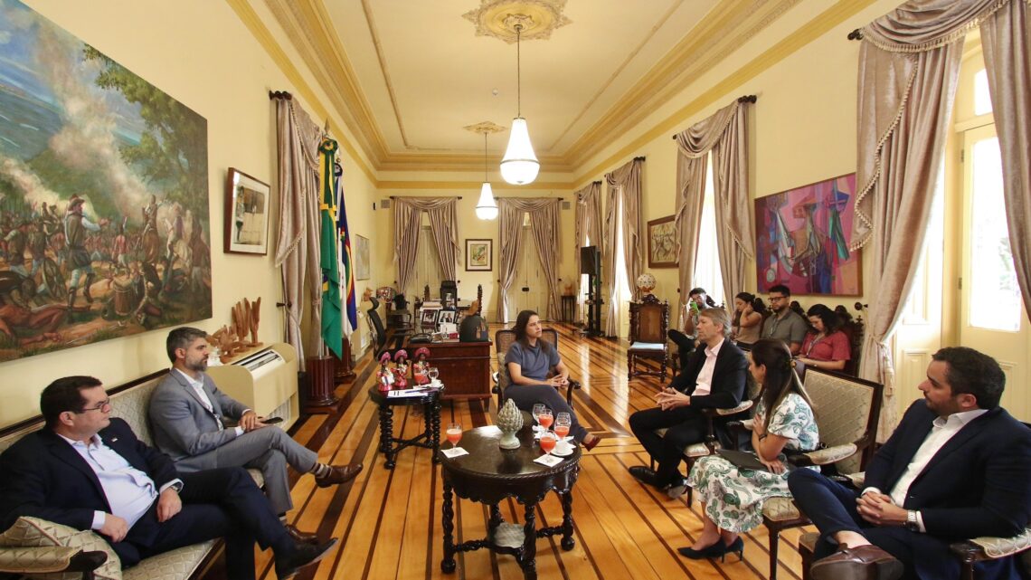 Pernambuco ganha voos diretos para o Chile e rota de Guarulhos, em São Paulo, para Fernando de Noronha Pernambuco ganha voos diretos para o Chile e rota de Guarulhos, em São Paulo, para Fernando de Noronha