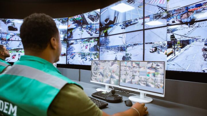 Centro Integrado de Monitoramento amplia cobertura com novas câmeras instaladas na Rua dos Guararapes