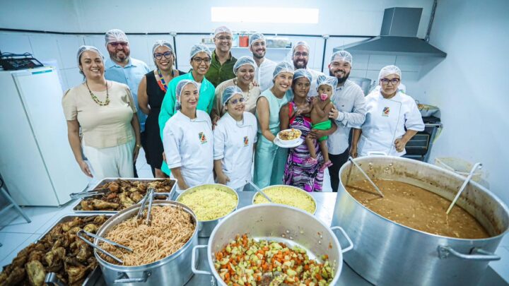 Bom Prato: Governo do Estado inaugura Cozinha Comunitária Vila do Aeroporto, em Caruaru