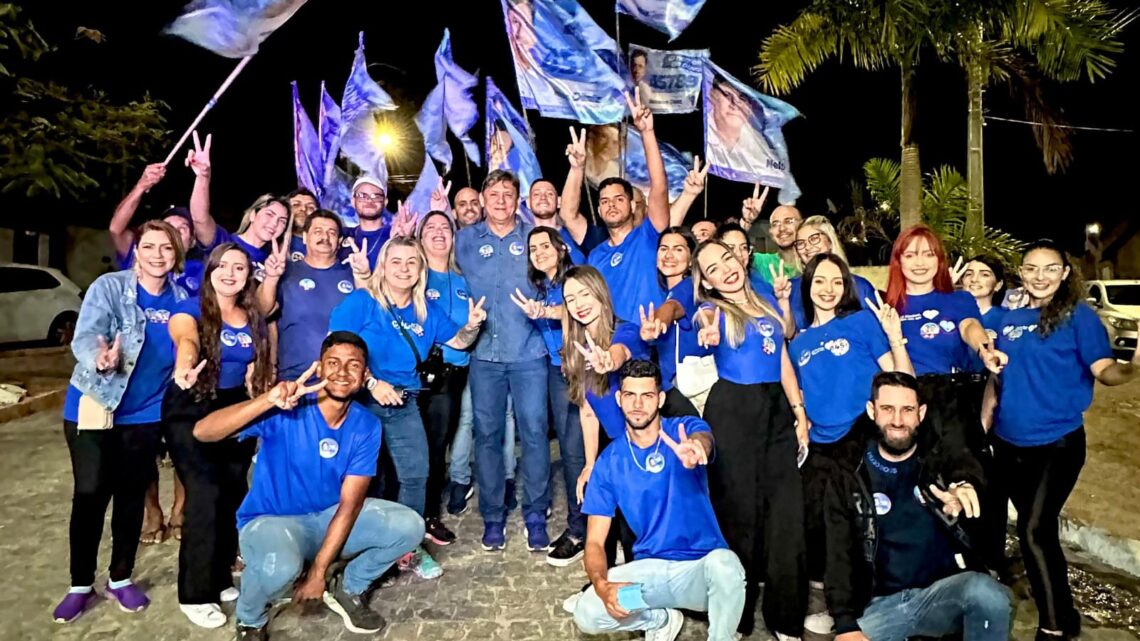 Vereador e Candidato à Reeleição Nelson Diniz Recebe o Carinho dos Eleitores por Onde Passa Vereador e Candidato à Reeleição Nelson Diniz Recebe o Carinho dos Eleitores por Onde Passa