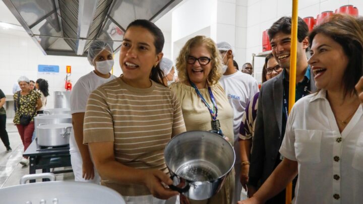 Governadora Raquel Lyra inaugura refeitório e cozinha do Hospital Otávio de Freitas e entrega novo tomógrafo no Hospital Dom Helder Câmara