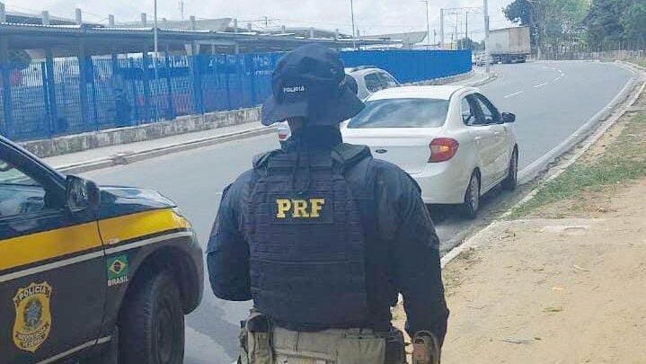 Condenado a mais de 90 anos de prisão é detido pela PRF