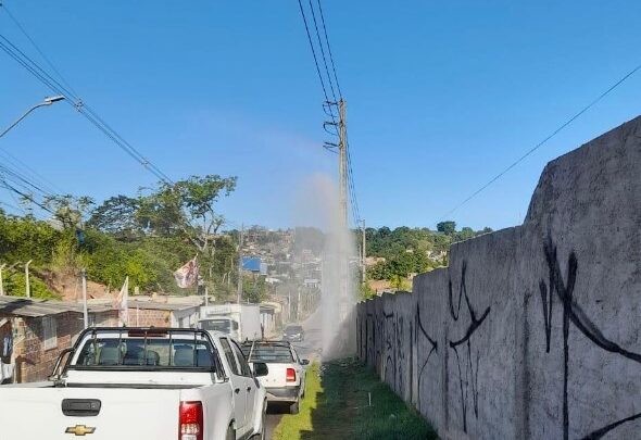 Compesa flagra tentativa de furto e infratores são presos