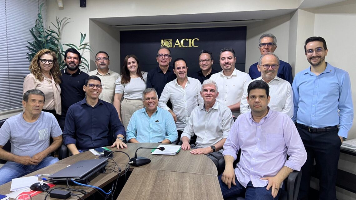 Clauston Pacas é eleito novo presidente da Acic Clauston Pacas é eleito novo presidente da Acic