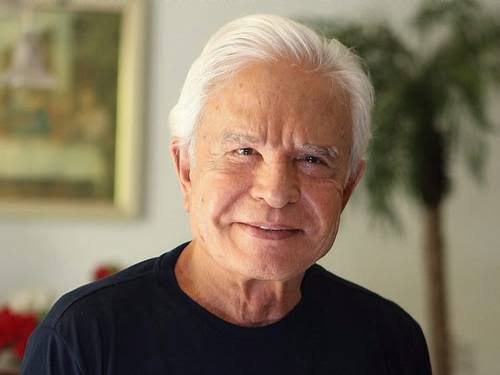 Morre jornalista, locutor e apresentador Cid Moreira