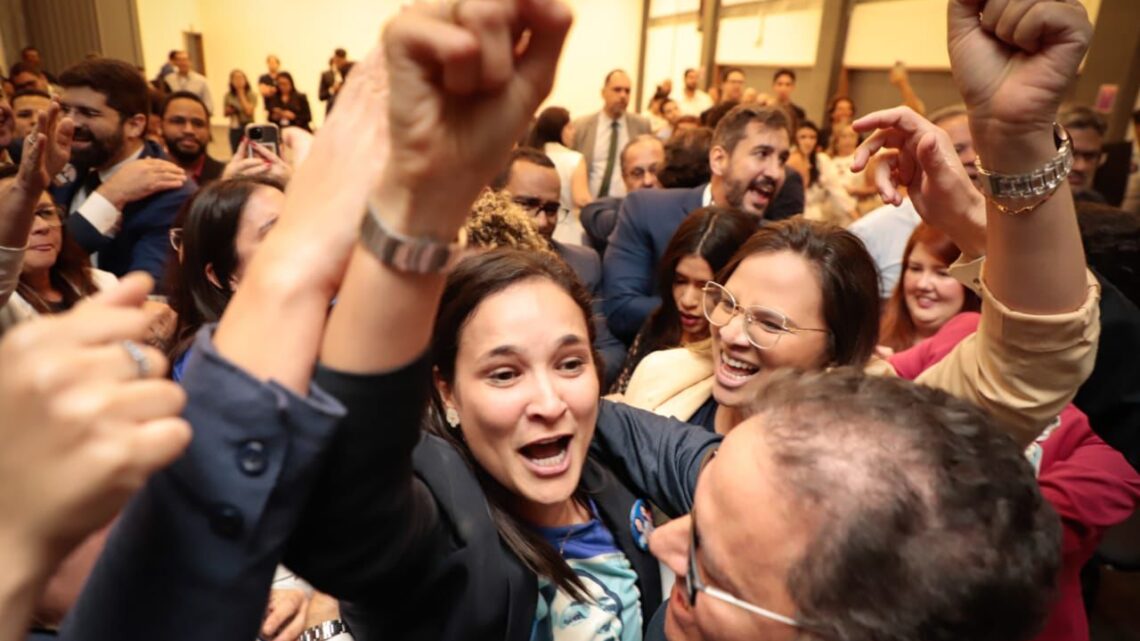 Ingrid Zanella será a primeira mulher a presidir a OAB/PE em seus 93 anos de história Ingrid Zanella será a primeira mulher a presidir a OAB/PE em seus 93 anos de história