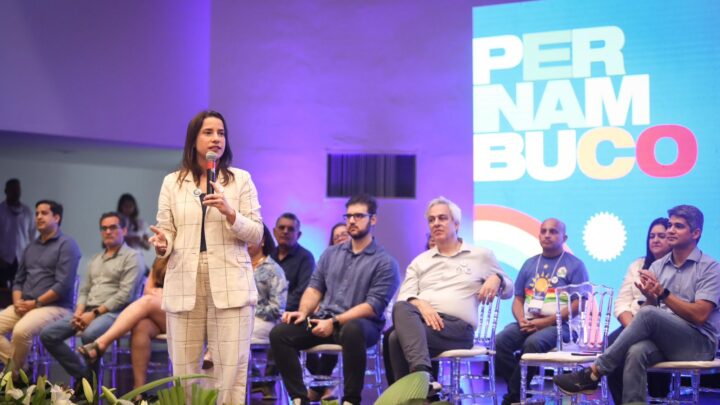 Juntos pela Educação: governadora Raquel Lyra nomeia 122 analistas e assistentes da educação